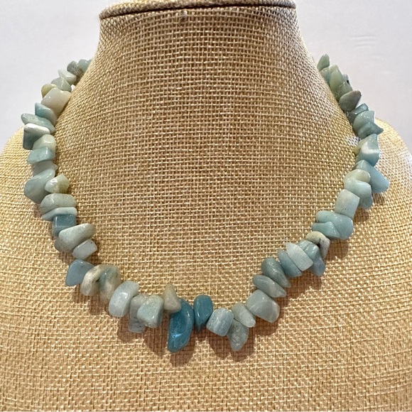 Genuine Blue Calcite Gemstone Necklace - rare stone ! Gorgeous - Picture 8 of 9